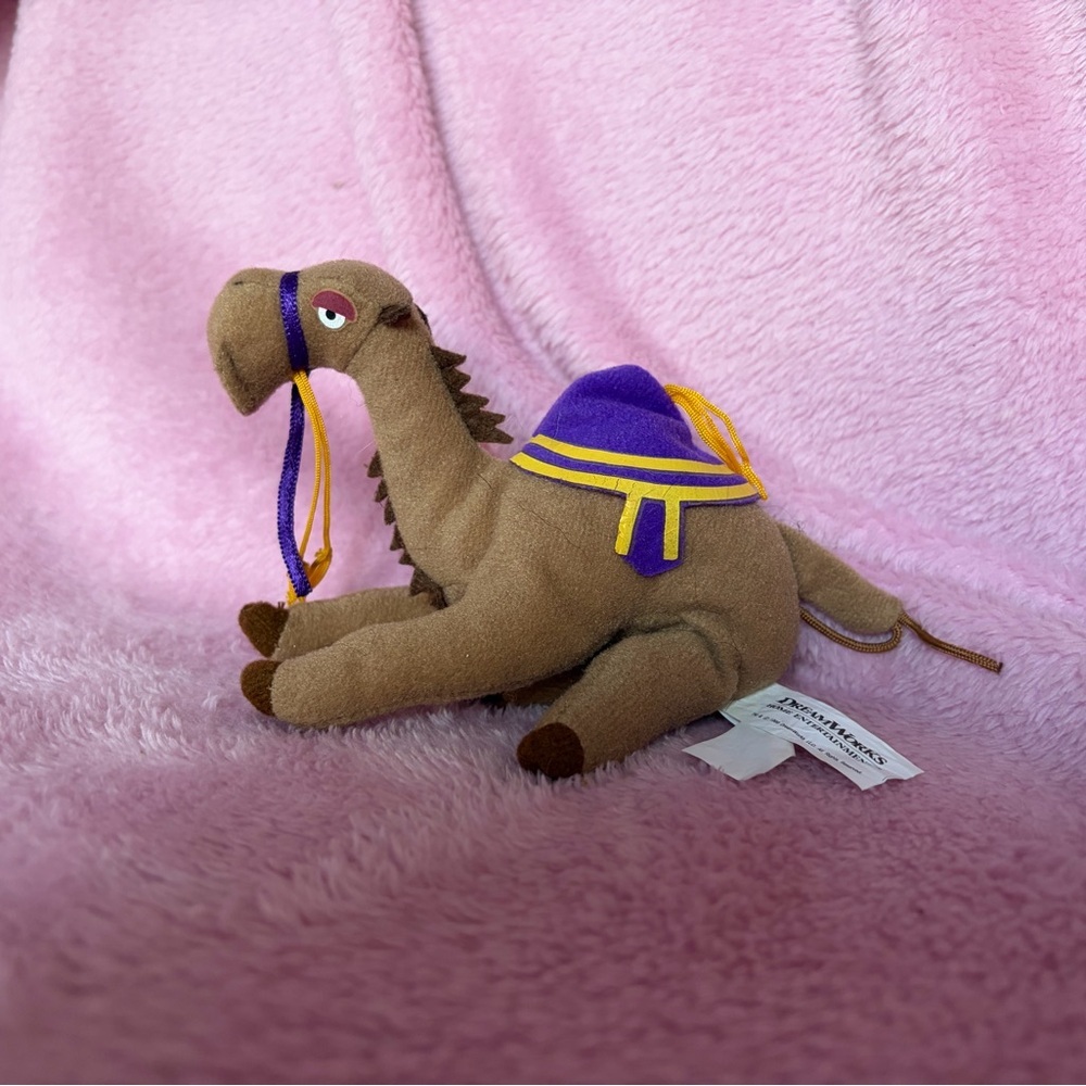 Vintage mini Disney camel from Aladdin